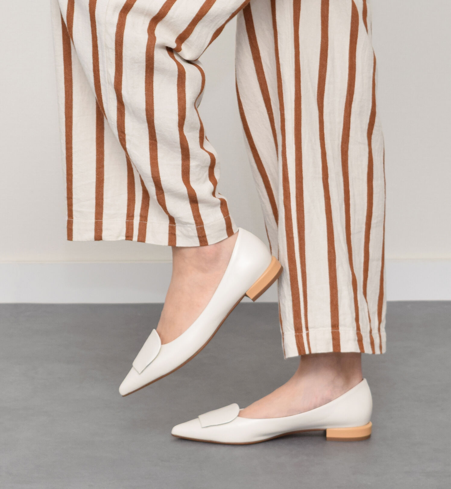 FABIO RUSCONI 「【FABIO RUSCONI】ローヒールポインテッドトウパンプス」|パンプス|