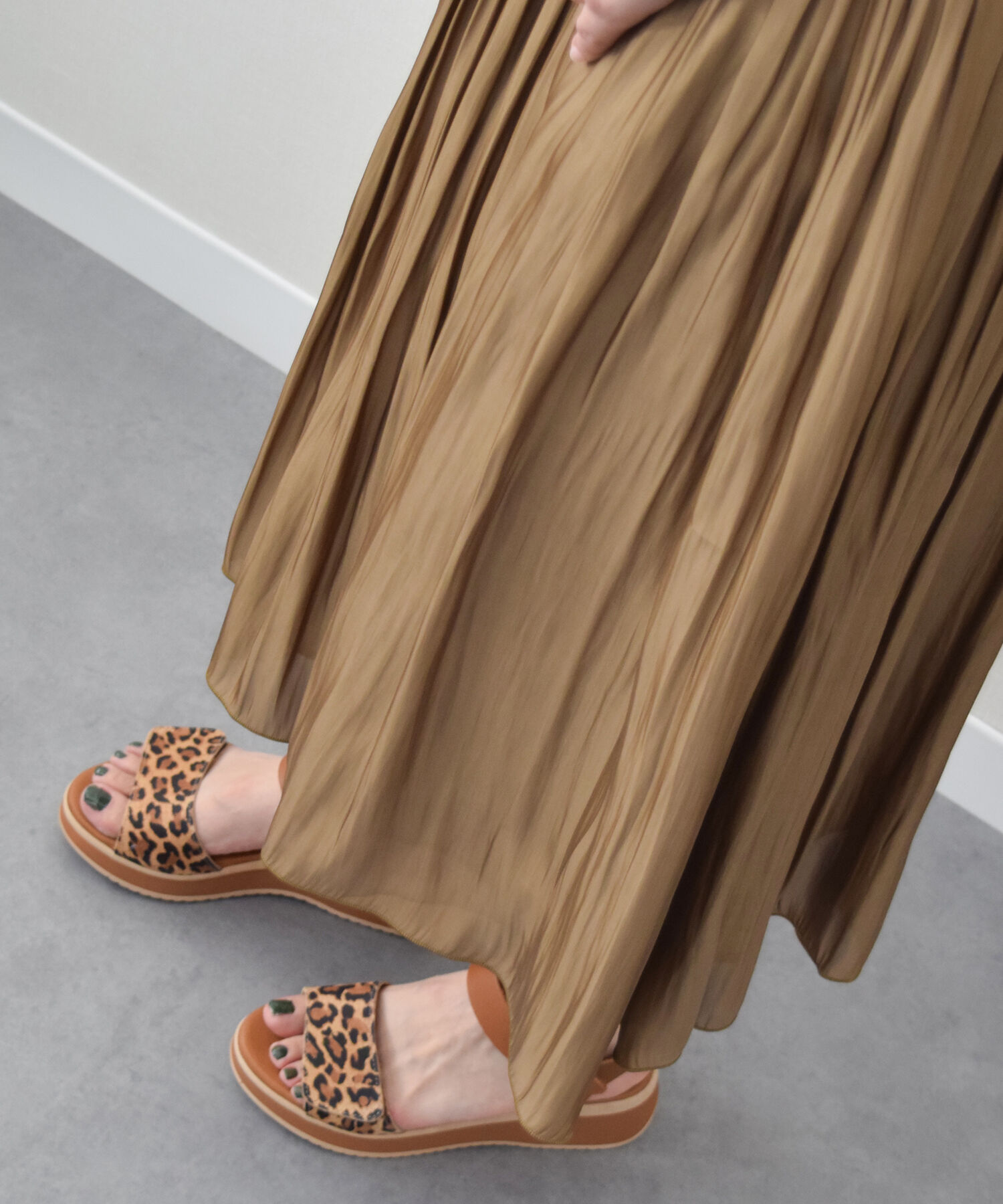 IMPORT SELECT「【Oh my Sandals】ベルクロローヒールサンダル(E52500)」|サンダル|