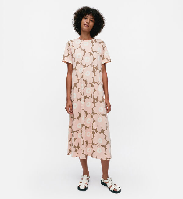 Marimekko「Pisteinen Unikko ワンピース」|ワンピース|ﾗｲﾄﾌﾞﾗｳﾝ&times;ﾋﾟｰﾁ