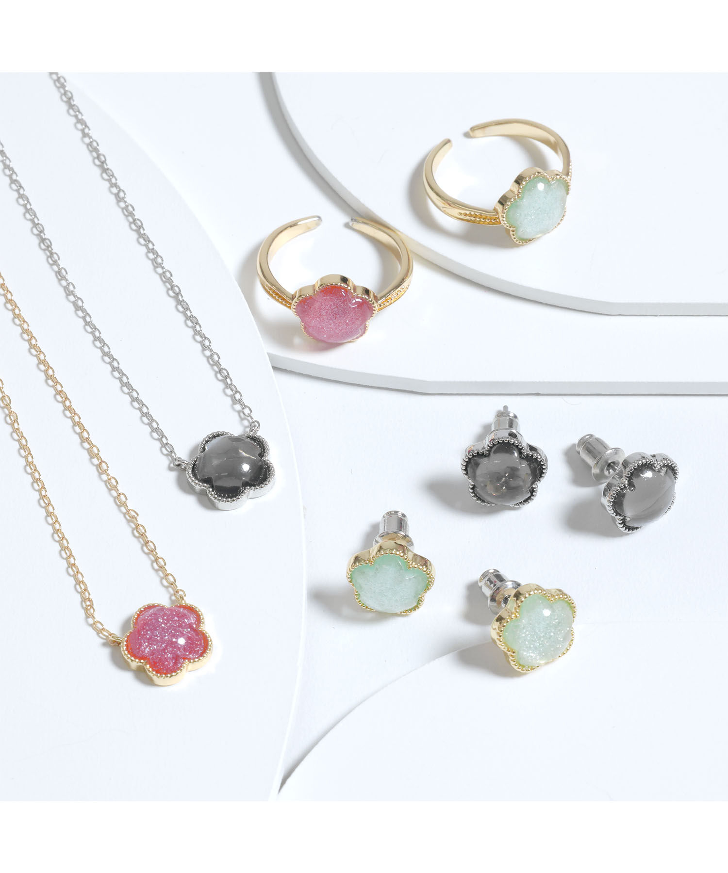 MARY QUANT「スパークリングデイジー ネックレス」|ネックレス|