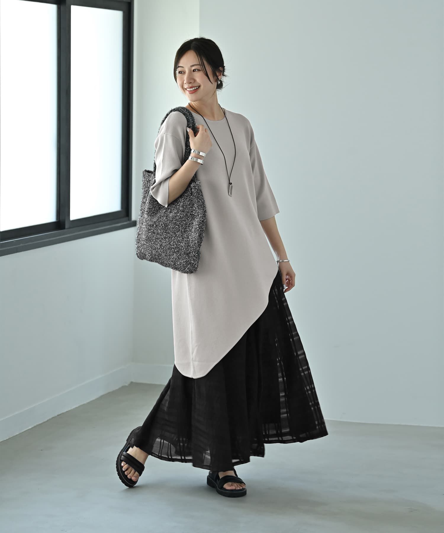 STYLE DELI「【Kana Oyama&times;BLK001】アシメトップス／DELI size」|Tシャツ・カットソー|