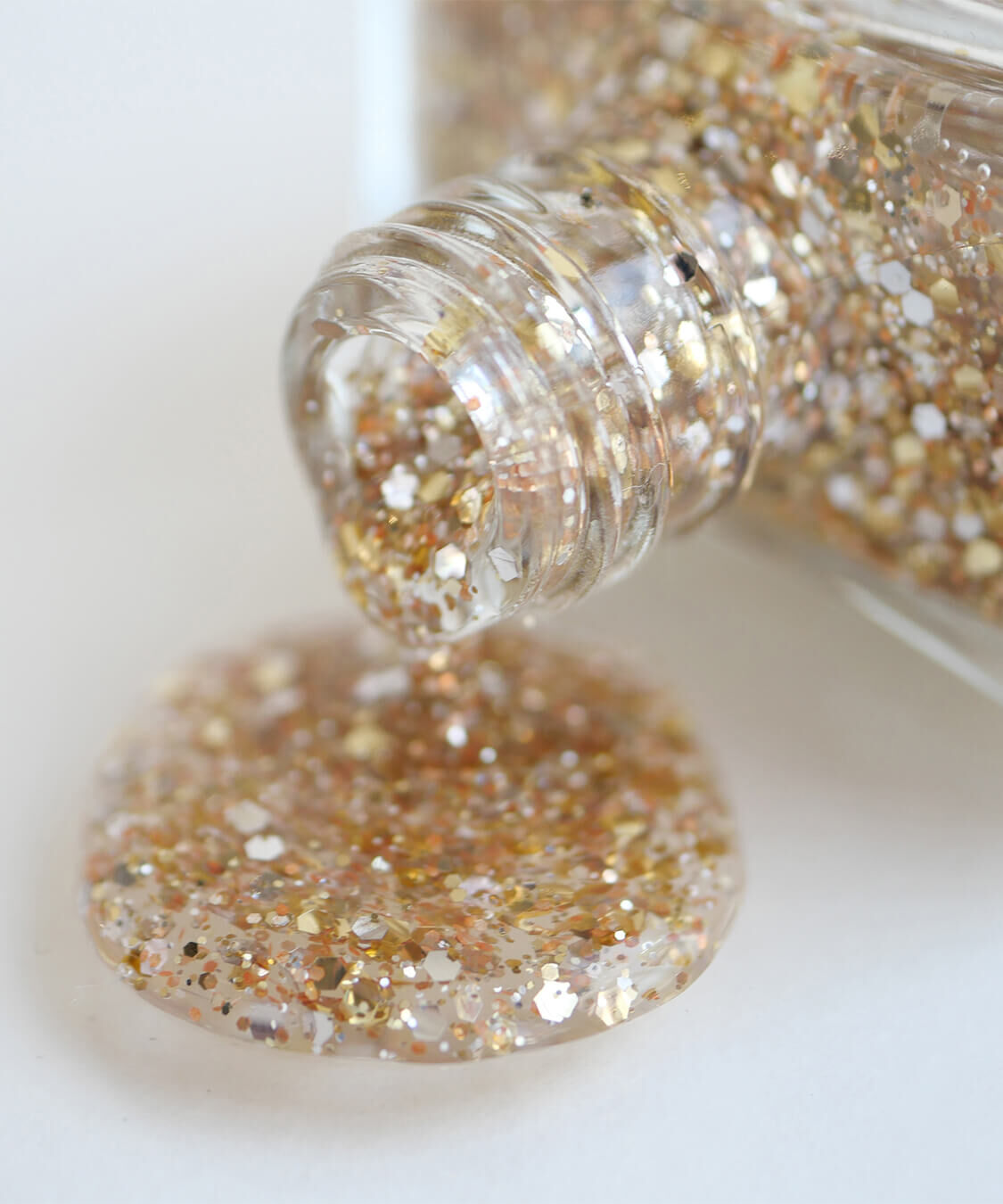 NAILS INC「SUPER SEQUINS」|ネイルカラー|