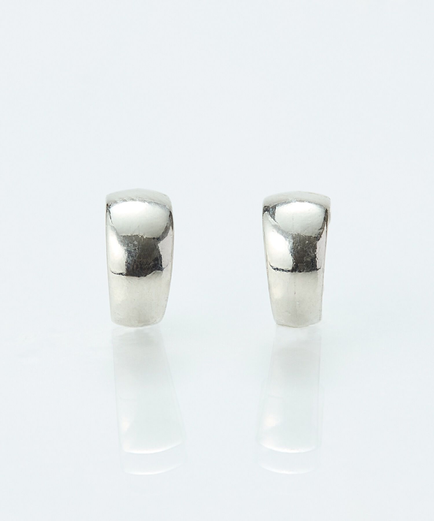 Phoebe「【金属アレルギー対応】【痛くないシリーズ】モードミニマルフープライトフィットイヤリング　シルバー」|イヤリング|