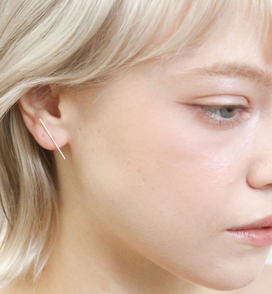  「ゴールド ライン ピアス | K10YG」|ピアス|