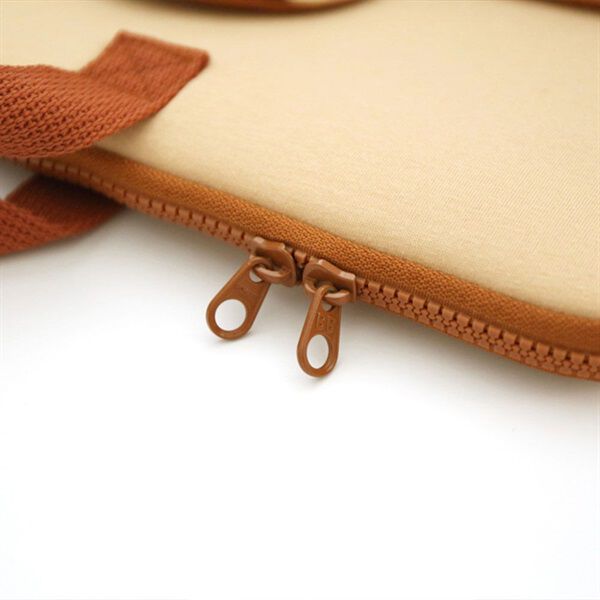  「ラップトップポーチ持ち手付１５－１７インチ・ブランチブラザー／デジタルアクセサリー」|モバイルケース|