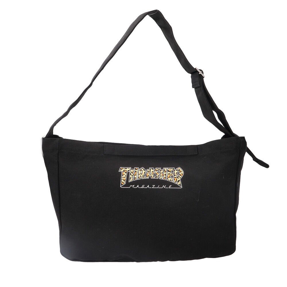 BACKYARD FAMILY「スラッシャー ショルダーバッグ THRASHER THR-274 通販 ショルダーバック 斜め掛け」|ショルダー・メッセンジャー|ブラック2