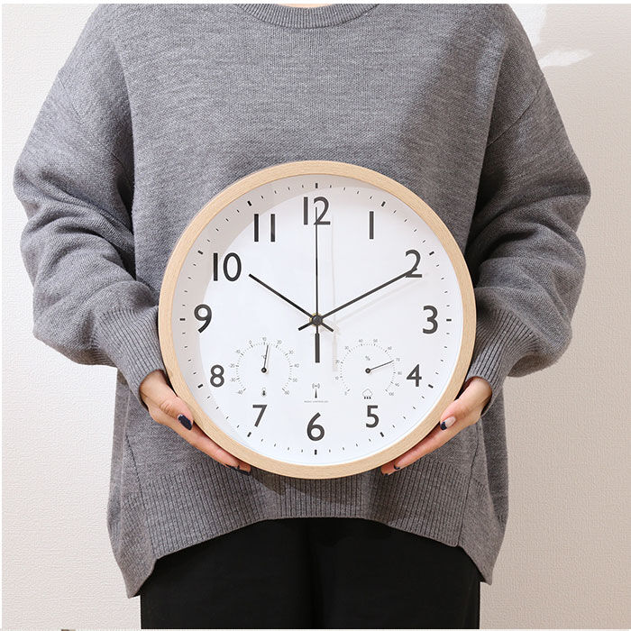 BACKYARD FAMILY「壁掛け 時計 電波 温度 湿度 おしゃれ 通販 温湿度計付き電波時計 ウォールクロック 電波時計」|クロック・置時計|