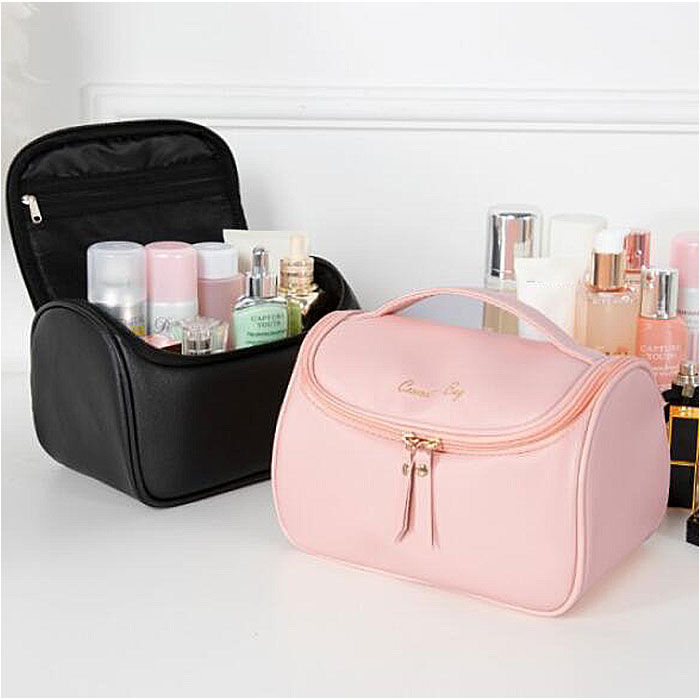 BACKYARD FAMILY「コスメポーチ 自立 持ち手 通販 化粧ポーチ メイクポーチ 大容量 トラベルポーチ マルチポーチ」|ポーチ|