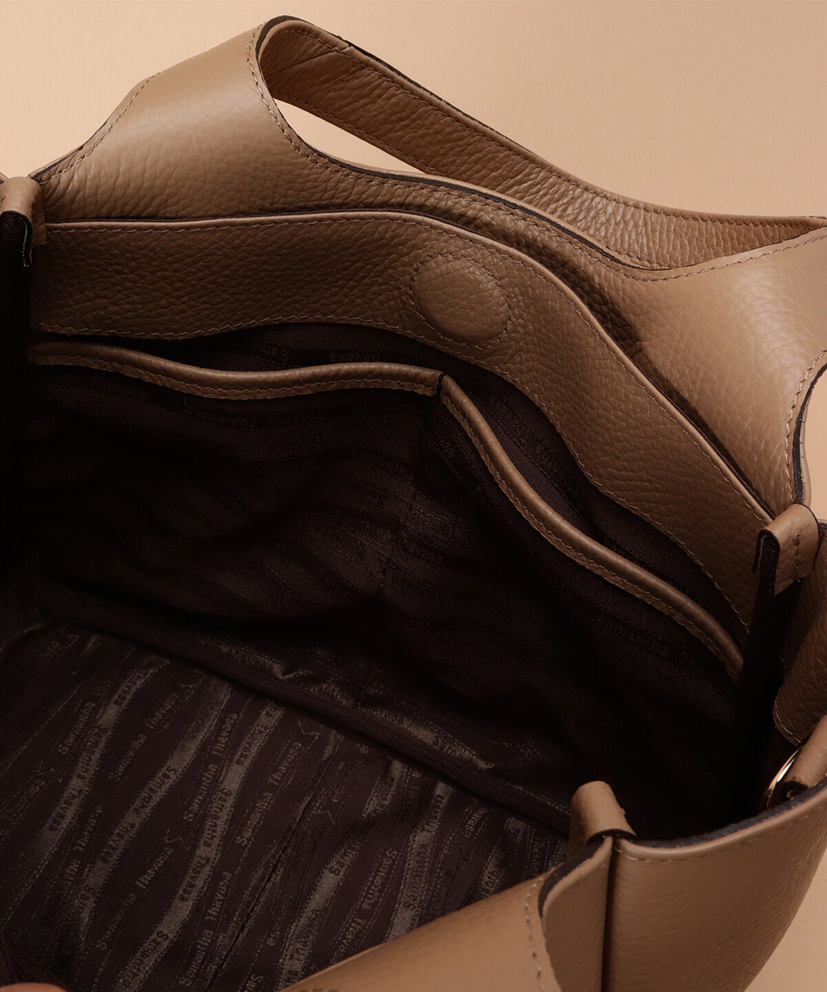 Samantha Thavasa「イタリアンシュリンクレザーバッグ 小サイズ」|ハンドバッグ|