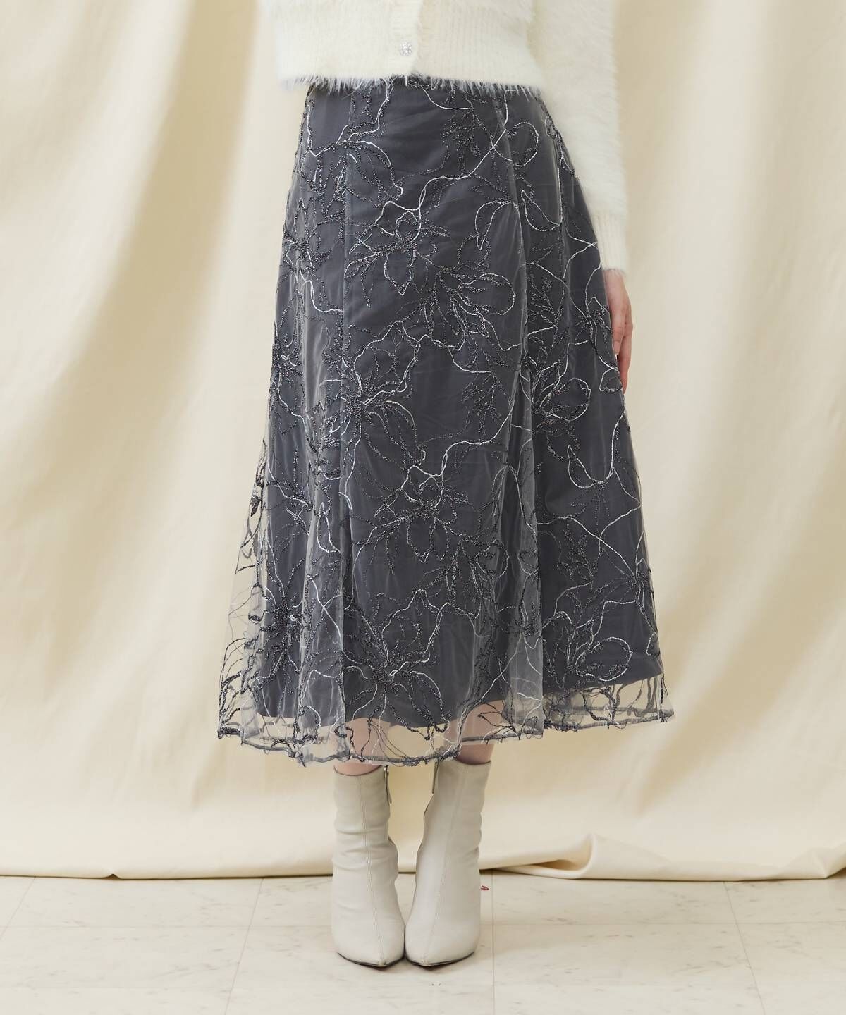 アンドクチュール「エンブロイダリーチュールスカート」|フレア|ブラック