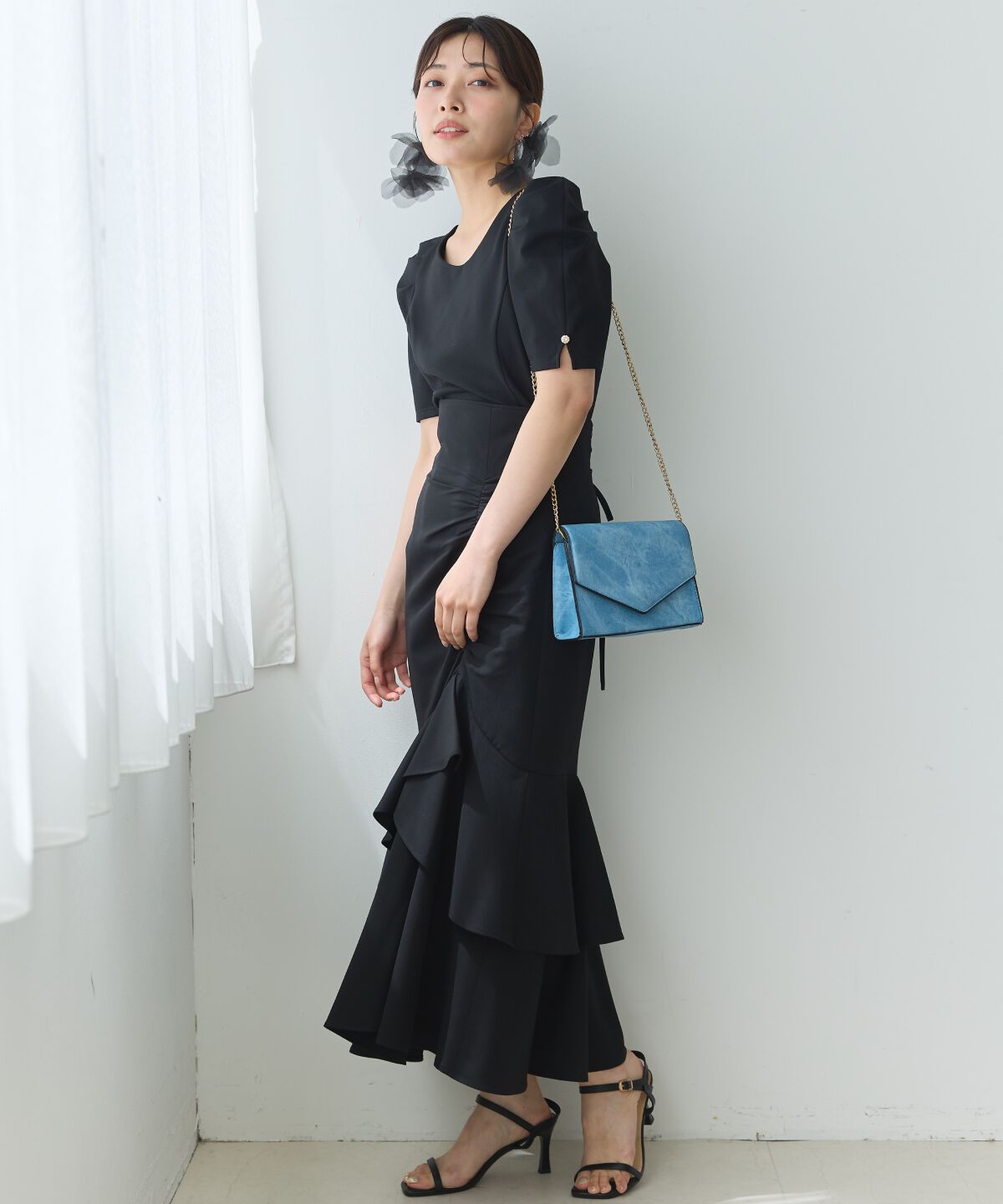 アンドクチュール「パワーショルダービジュープルオーバー」|Tシャツ・カットソー|