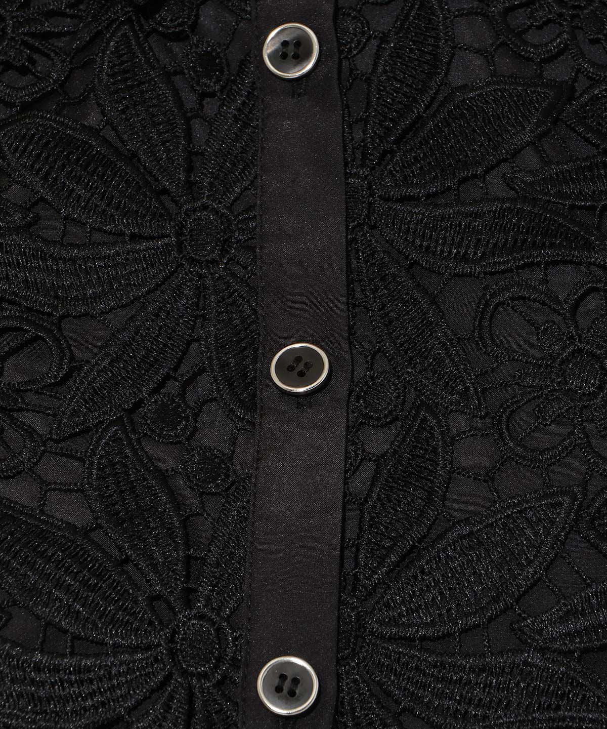 アンドクチュール「肩フリル刺繍シャツ」|シャツ・ブラウス|