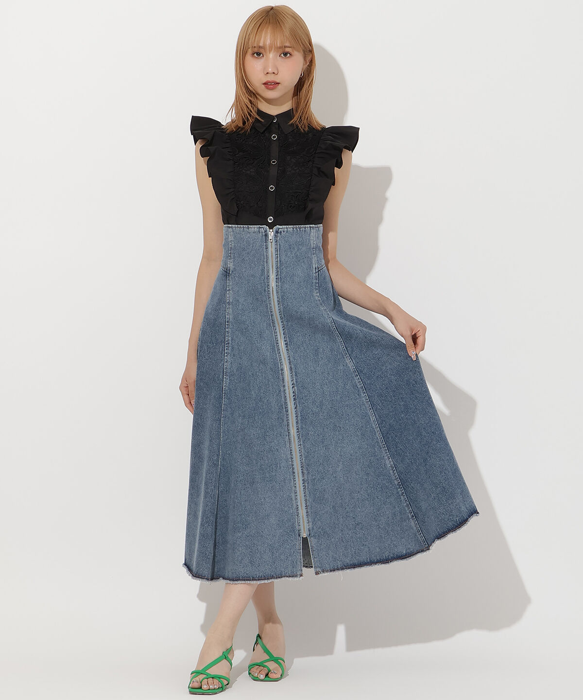 アンドクチュール「肩フリル刺繍シャツ」|シャツ・ブラウス|