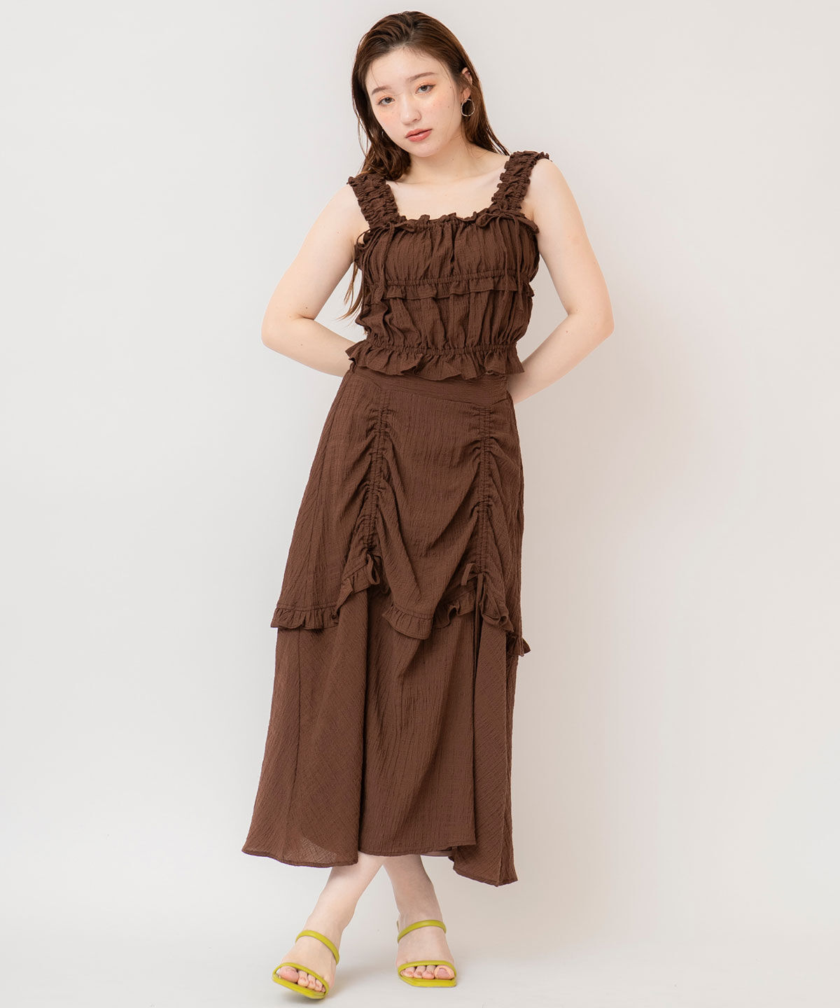 REDYAZEL「シャーリングキャミソール&times;ドロストスカートセットアップ」|ワンピース|