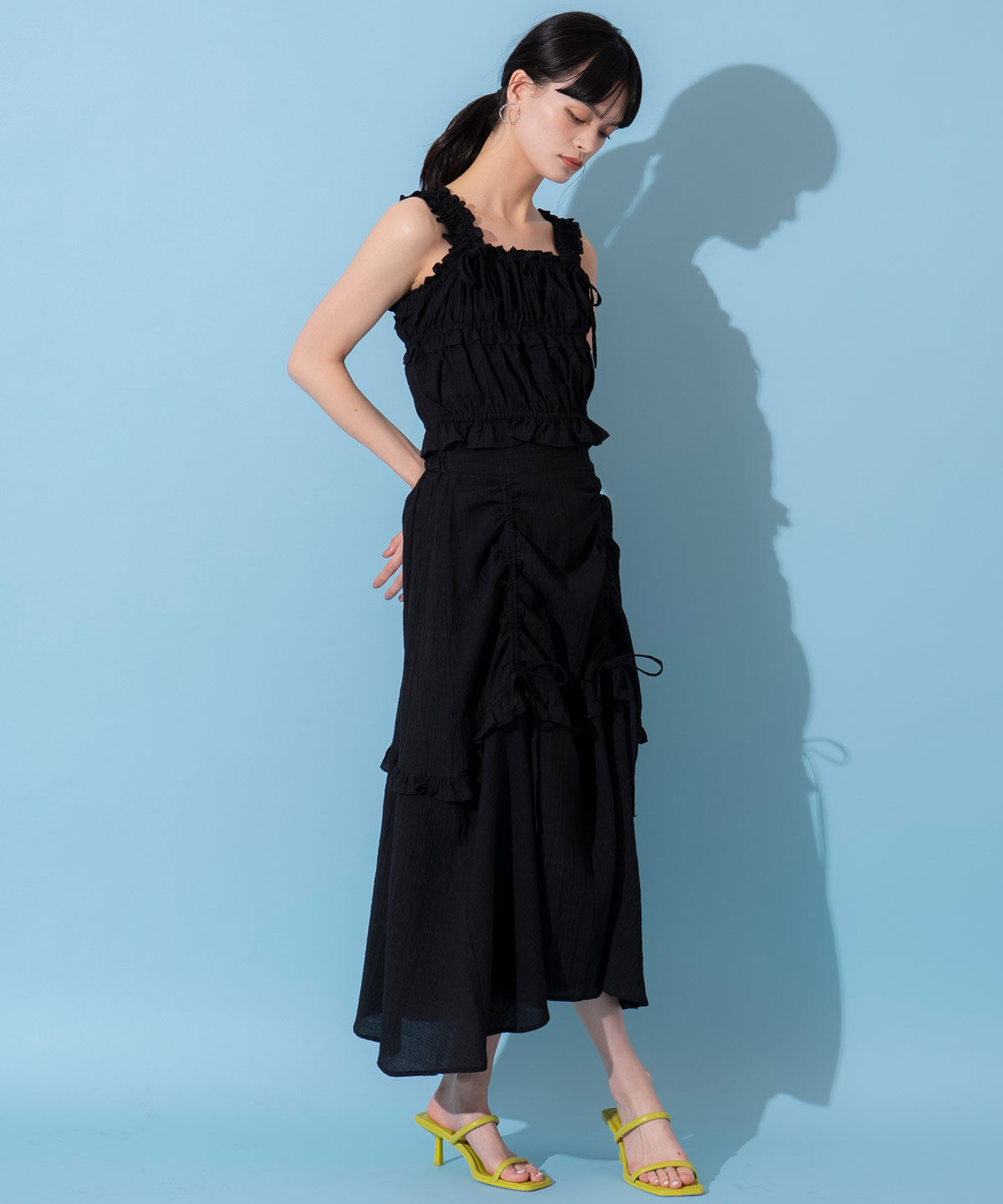 REDYAZEL「シャーリングキャミソール&times;ドロストスカートセットアップ」|ワンピース|