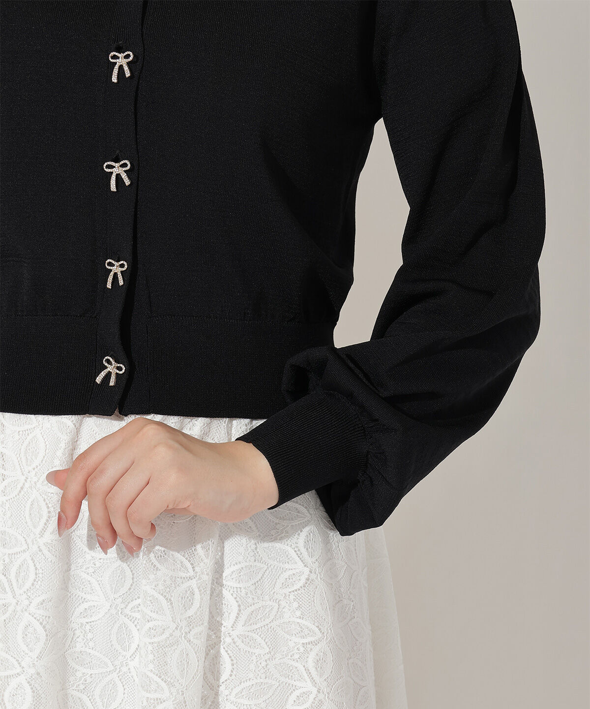 WILLSELECTION「リボンボタンVネックカーディガン」|カーディガン|