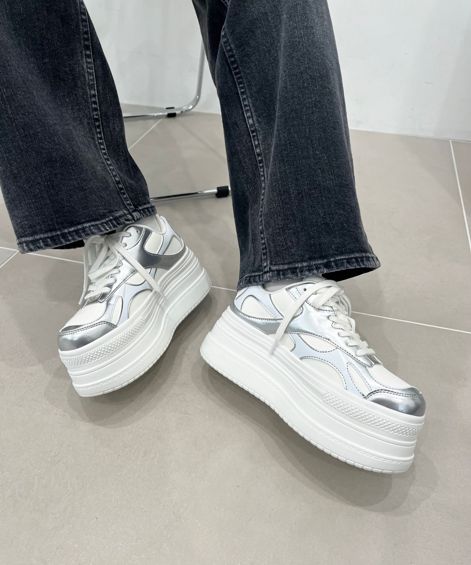 ORiental TRaffic「【トレンド】メタリックラインボリュームソールスニーカー/OT3740 厚底 スニーカー」|スニーカー|