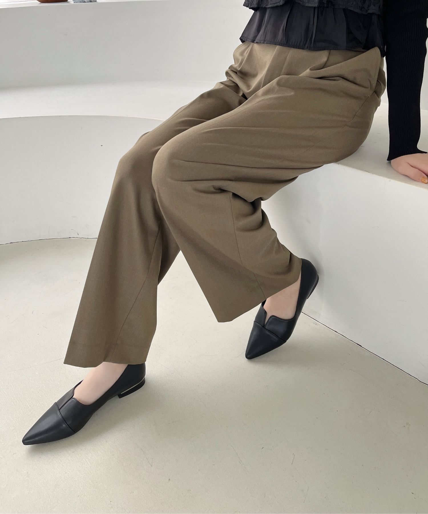 ORiental TRaffic「【WEB限定】メタリックライン フラット パンプス /45303 スリットパンプス 通勤靴」|パンプス|