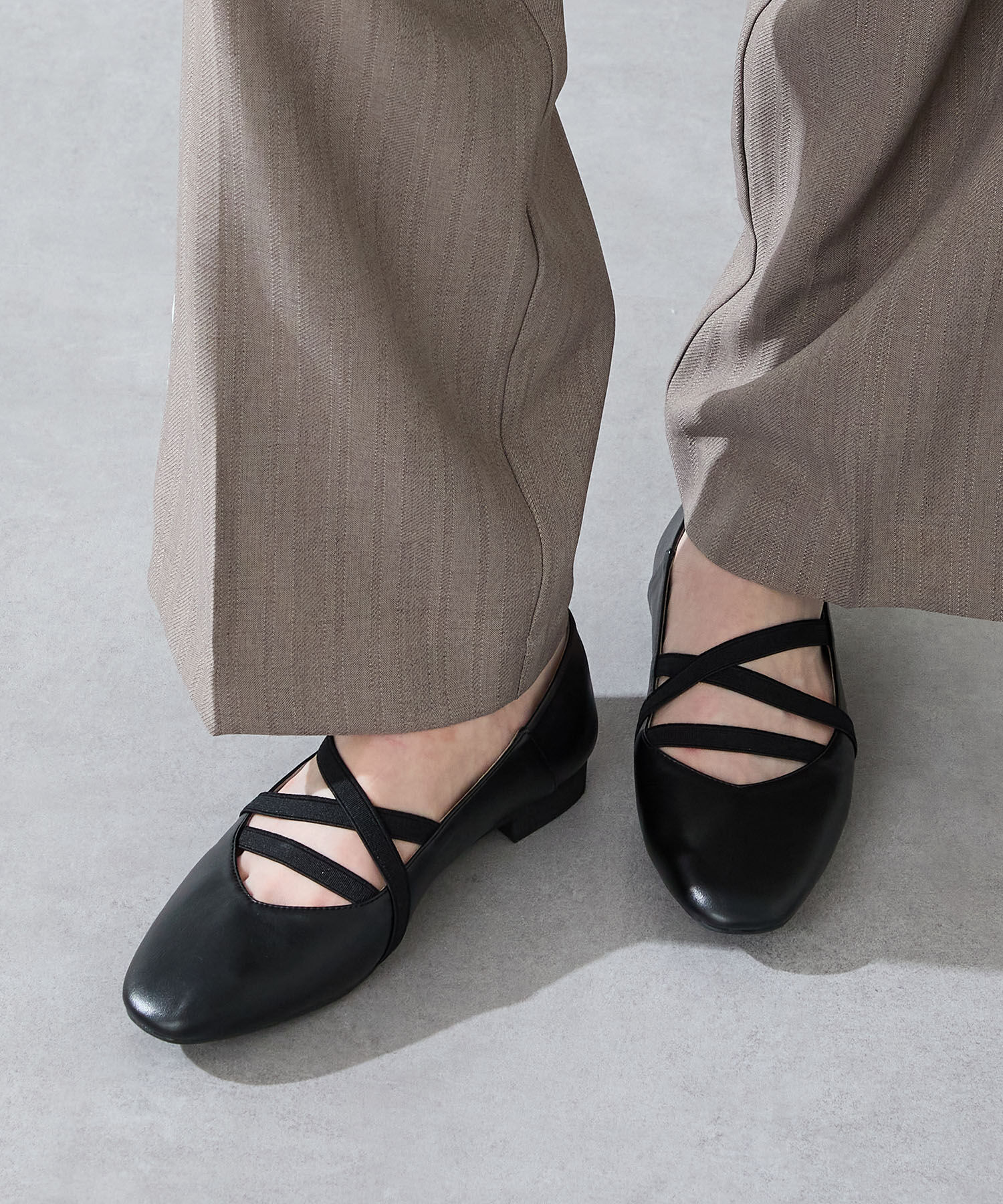 WA Oriental TRaffic「●2025秋冬新作●ゴムストラップフラットパンプス/52305」|パンプス|