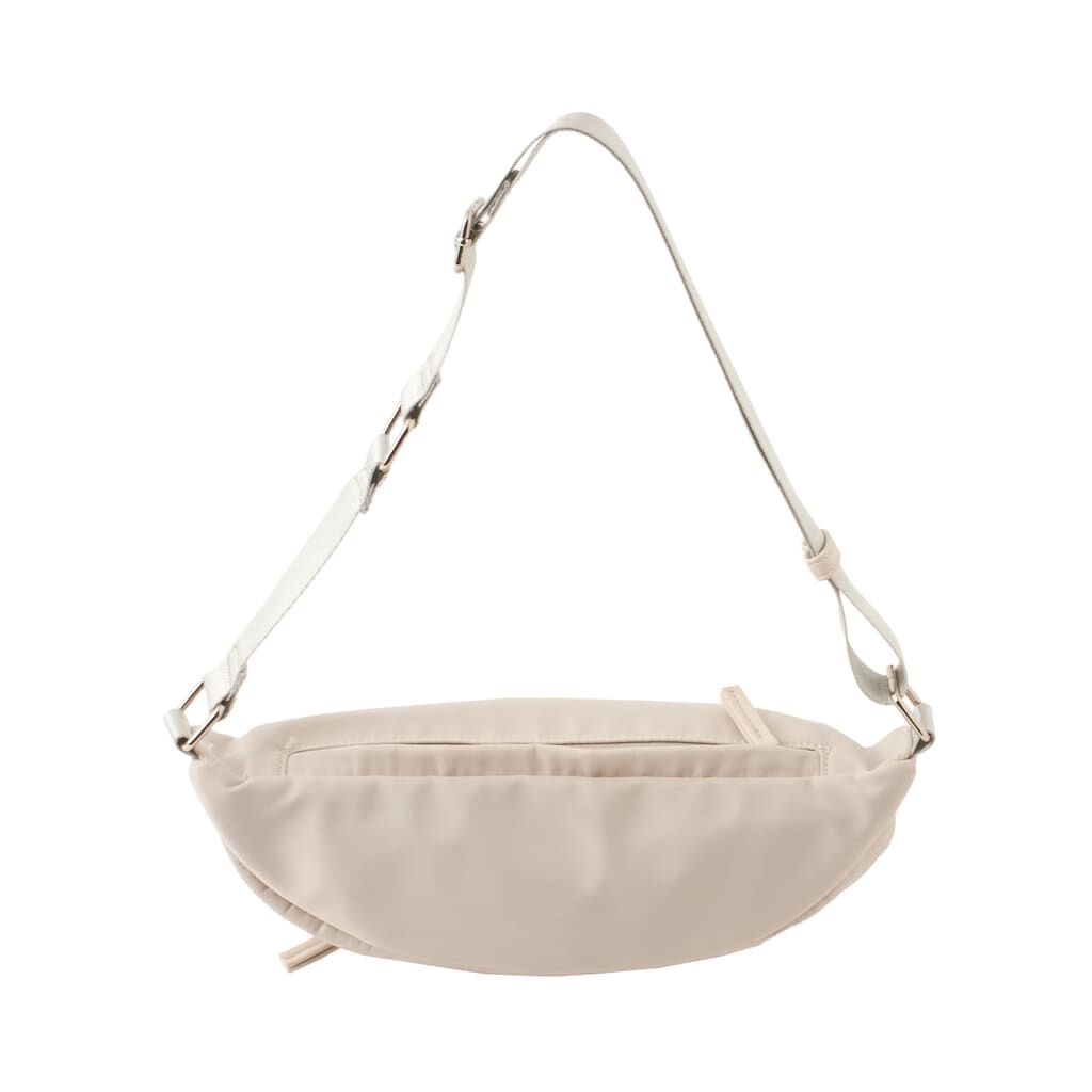 ダイアナ「ボディバッグ　AS5102」|ショルダー・メッセンジャー|