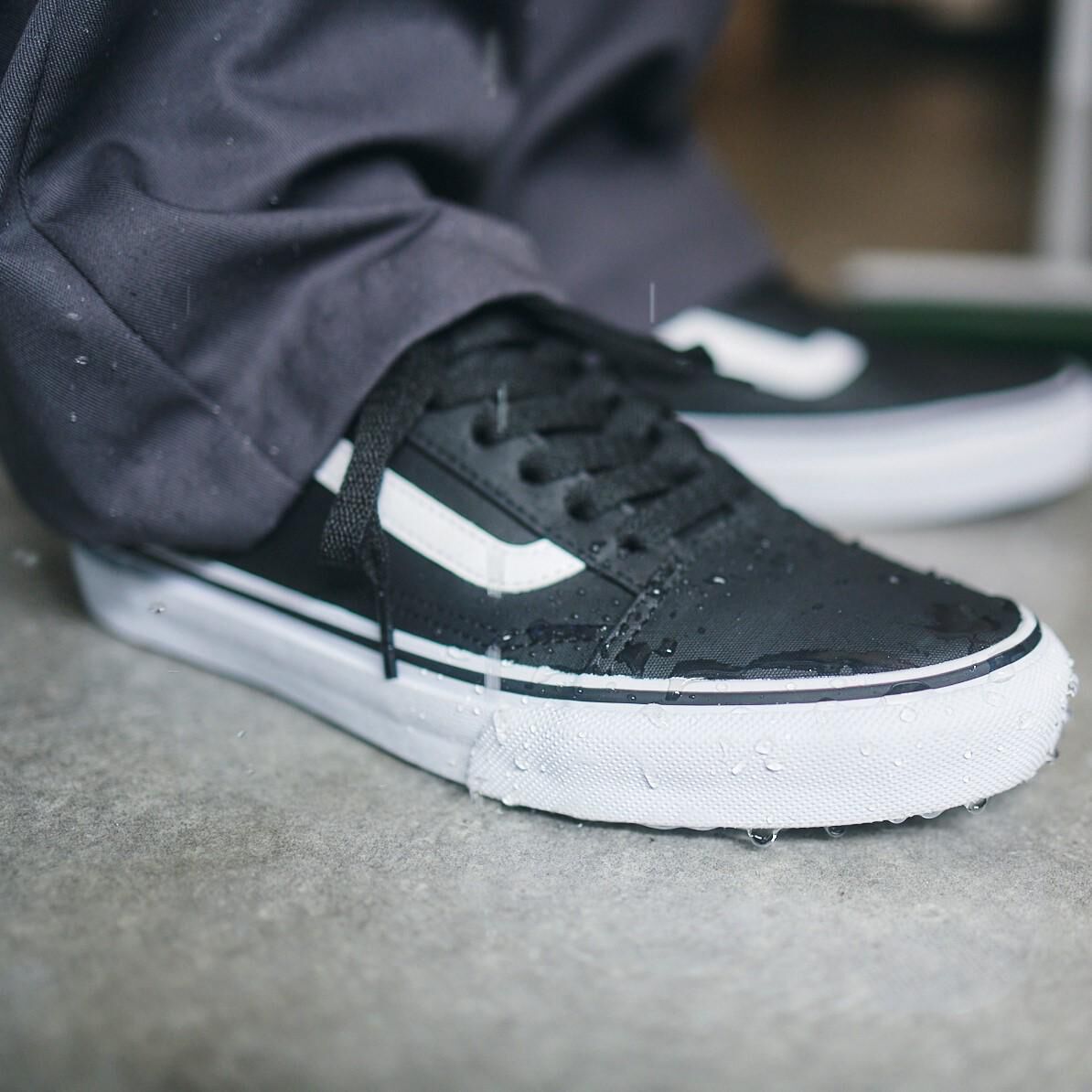 VANS「【VANS】OLD SKOOL」|スニーカー|