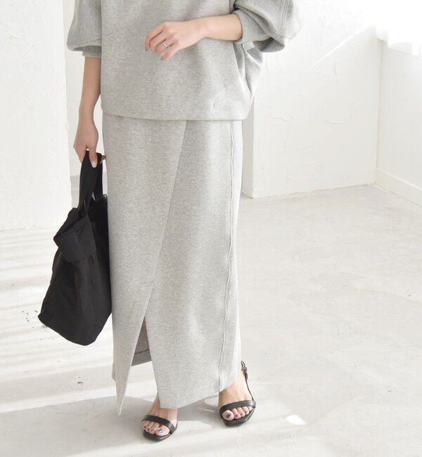 quaranciel「quaranciel:〈洗濯機可能〉ポンチ サイドライン スリット タイト スカート」|タイト|ライトグレー