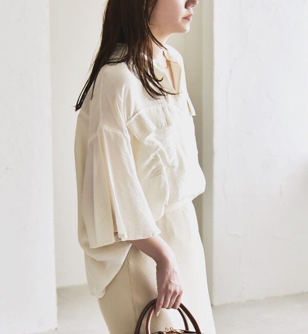 quaranciel「quaranciel:〈手洗い可能〉フレア ハーフスリーブ バンドカラー スキッパー シャツ」|シャツ・ブラウス|