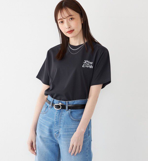 SHIPS Colors 「【SHIPS Colors 別注】FIRST DOWN:〈撥水〉エンブロイダリー ロゴ Tシャツ」|Tシャツ・カットソー|