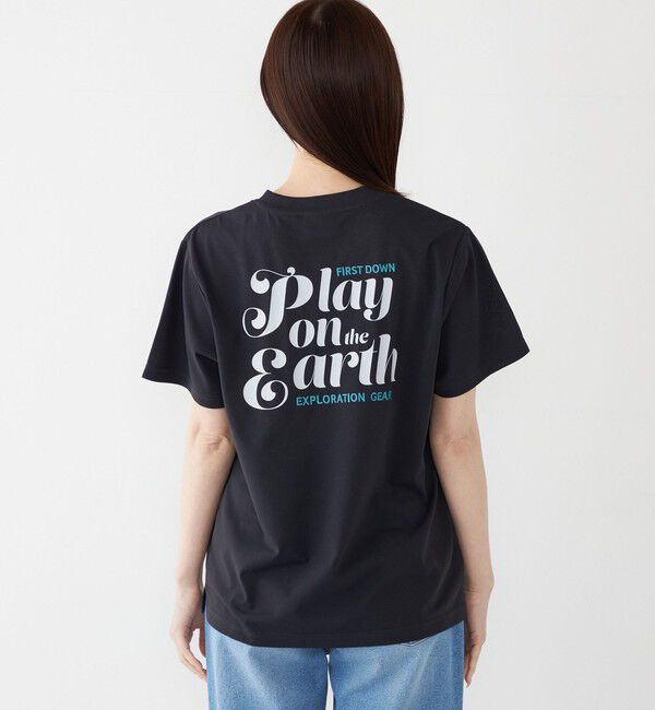 SHIPS Colors 「【SHIPS Colors 別注】FIRST DOWN:〈撥水〉エンブロイダリー ロゴ Tシャツ」|Tシャツ・カットソー|