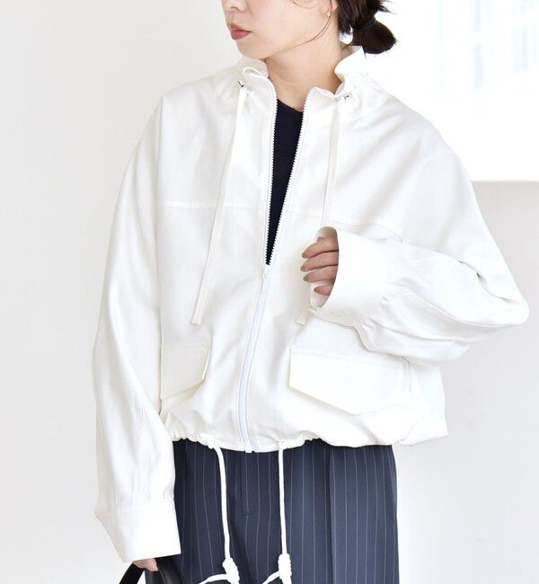 quaranciel「《予約》quaranciel:〈手洗い可能〉ギャザー スタンドカラー ドロスト ショート ブルゾン」|ブルゾン・スタジャン|