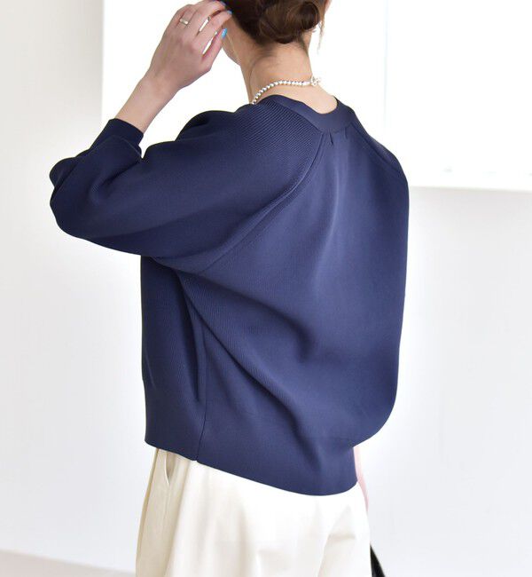 quaranciel「《予約》quaranciel:〈手洗い可能〉アゼ Vネック コンパクト ニット カーディガン」|カーディガン|