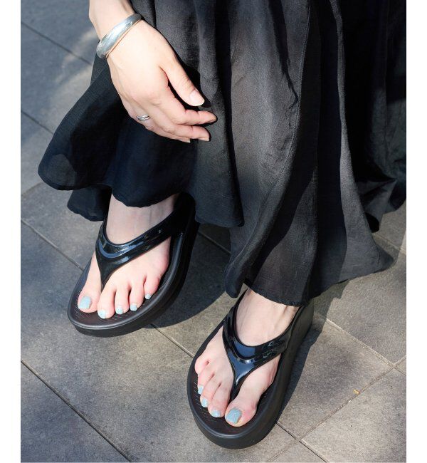 追加》【OOFOS/ウーフォス】Oomega（JOURNAL STANDARD）｜ルミネの