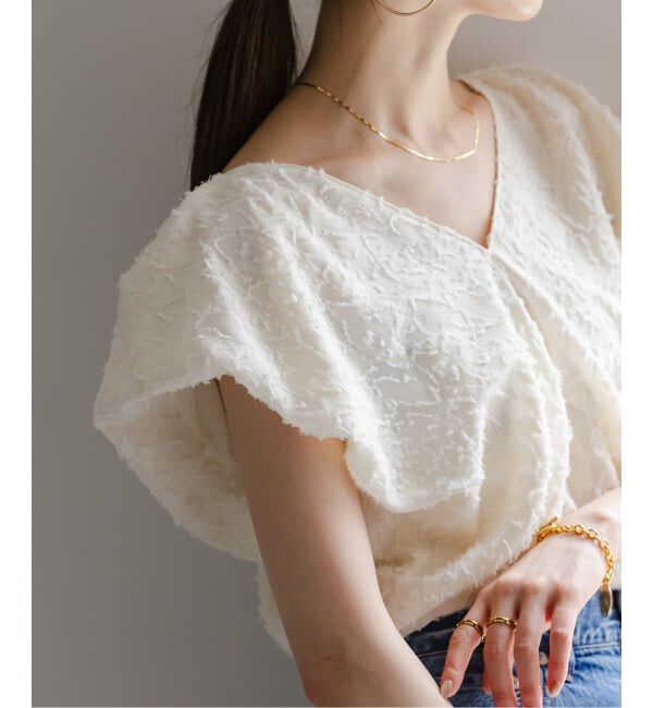 NOBLE「【洗える】レオパードジャガードデコルテVブラウス」|シャツ・ブラウス|