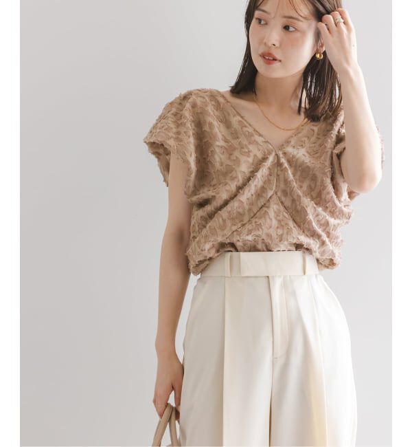 NOBLE「【洗える】レオパードジャガードデコルテVブラウス」|シャツ・ブラウス|
