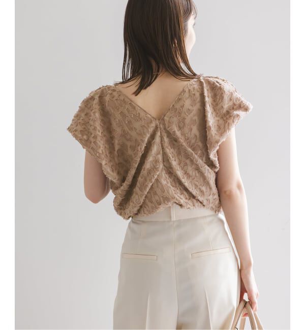 NOBLE「【洗える】レオパードジャガードデコルテVブラウス」|シャツ・ブラウス|