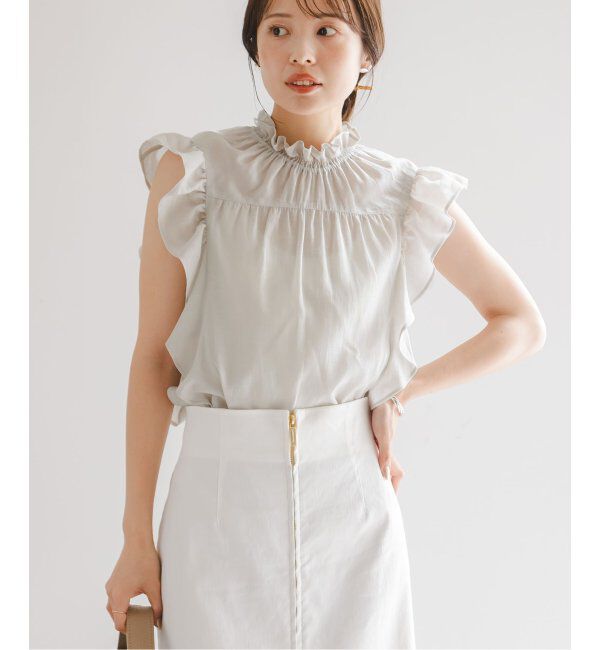 NOBLE「《追加4》【洗える】シャーリングフリルノースリブラウス」|シャツ・ブラウス|