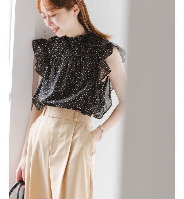 NOBLE「《追加4》【洗える】シャーリングフリルノースリブラウス」|シャツ・ブラウス|