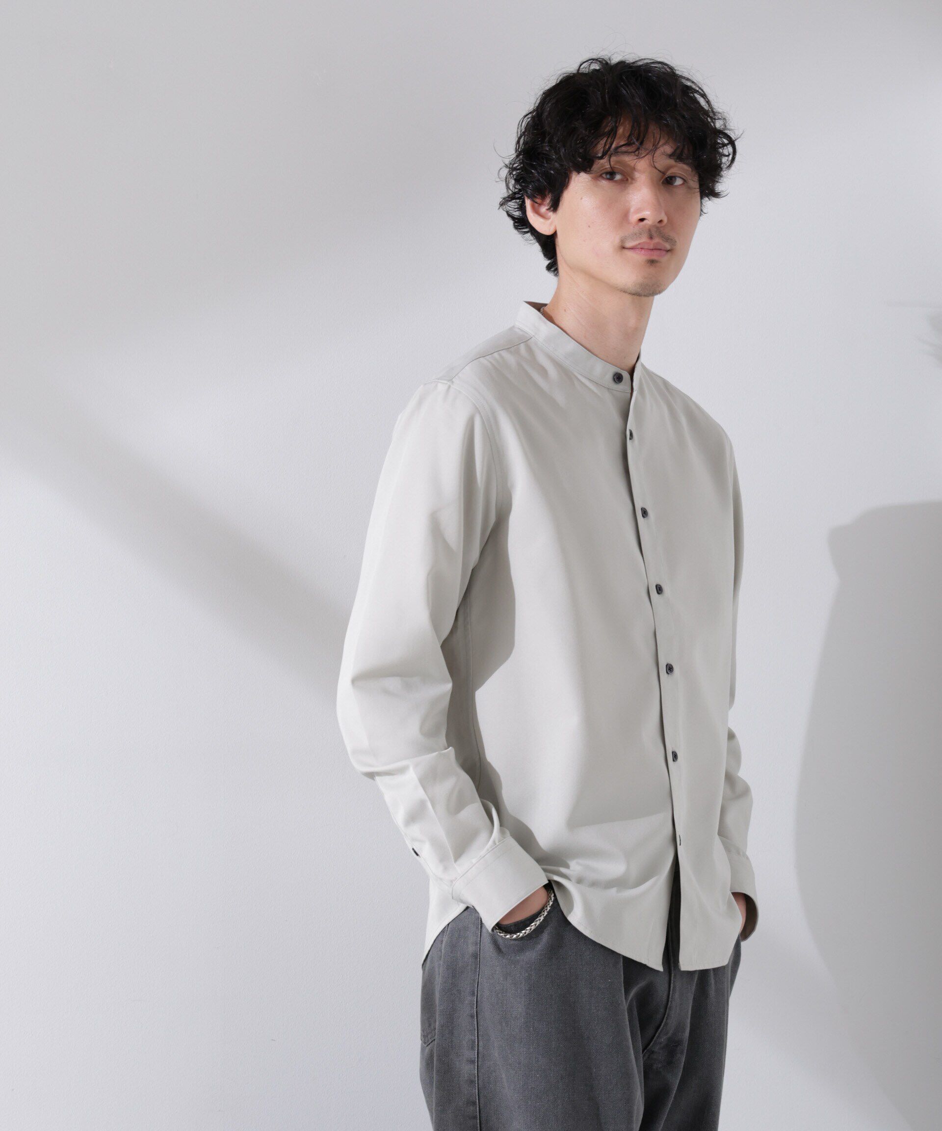 nano･universe「スタンダードバンドカラーシャツ/長袖」|シャツ・ブラウス|