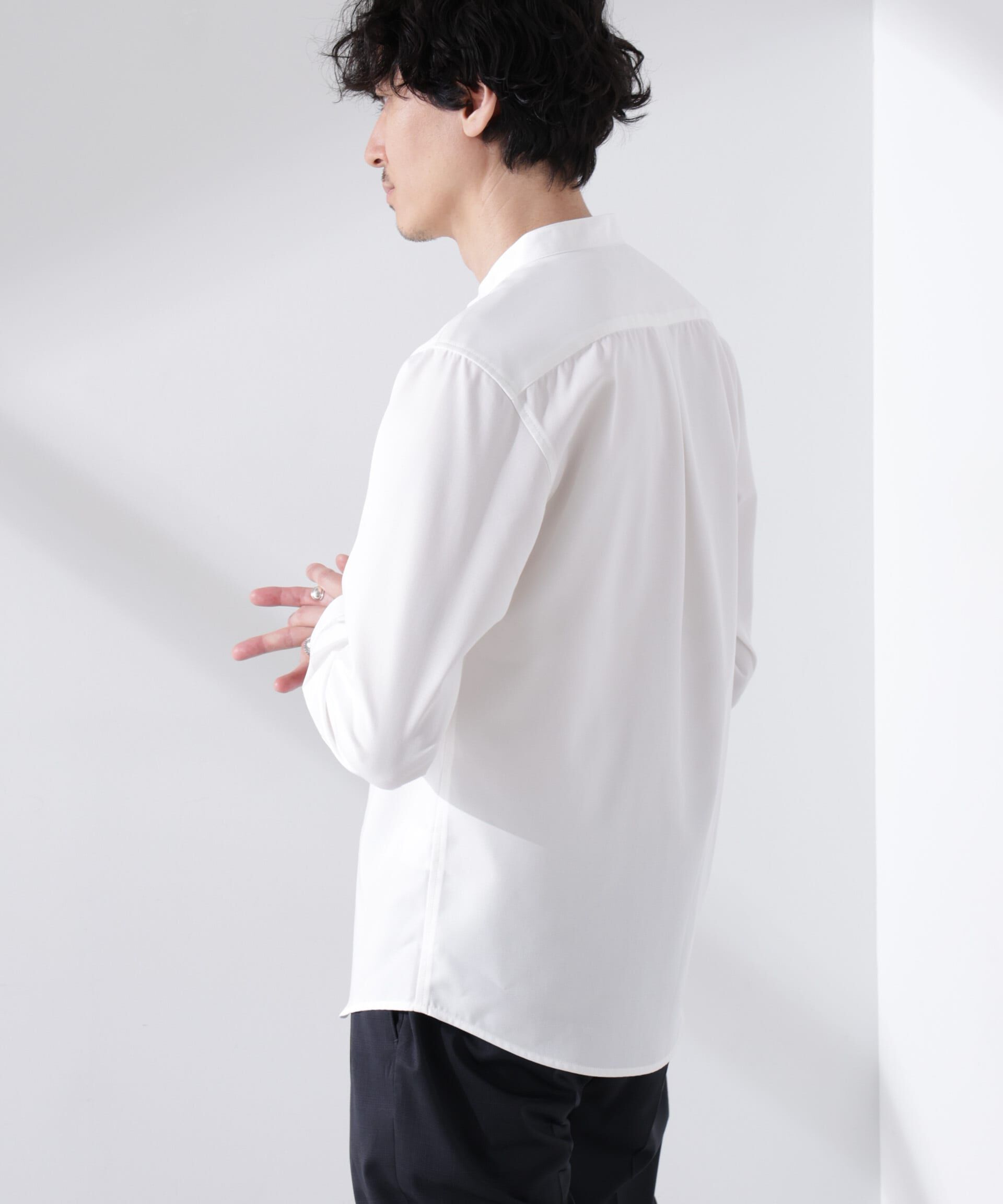 nano･universe「スタンダードバンドカラーシャツ/長袖」|シャツ・ブラウス|