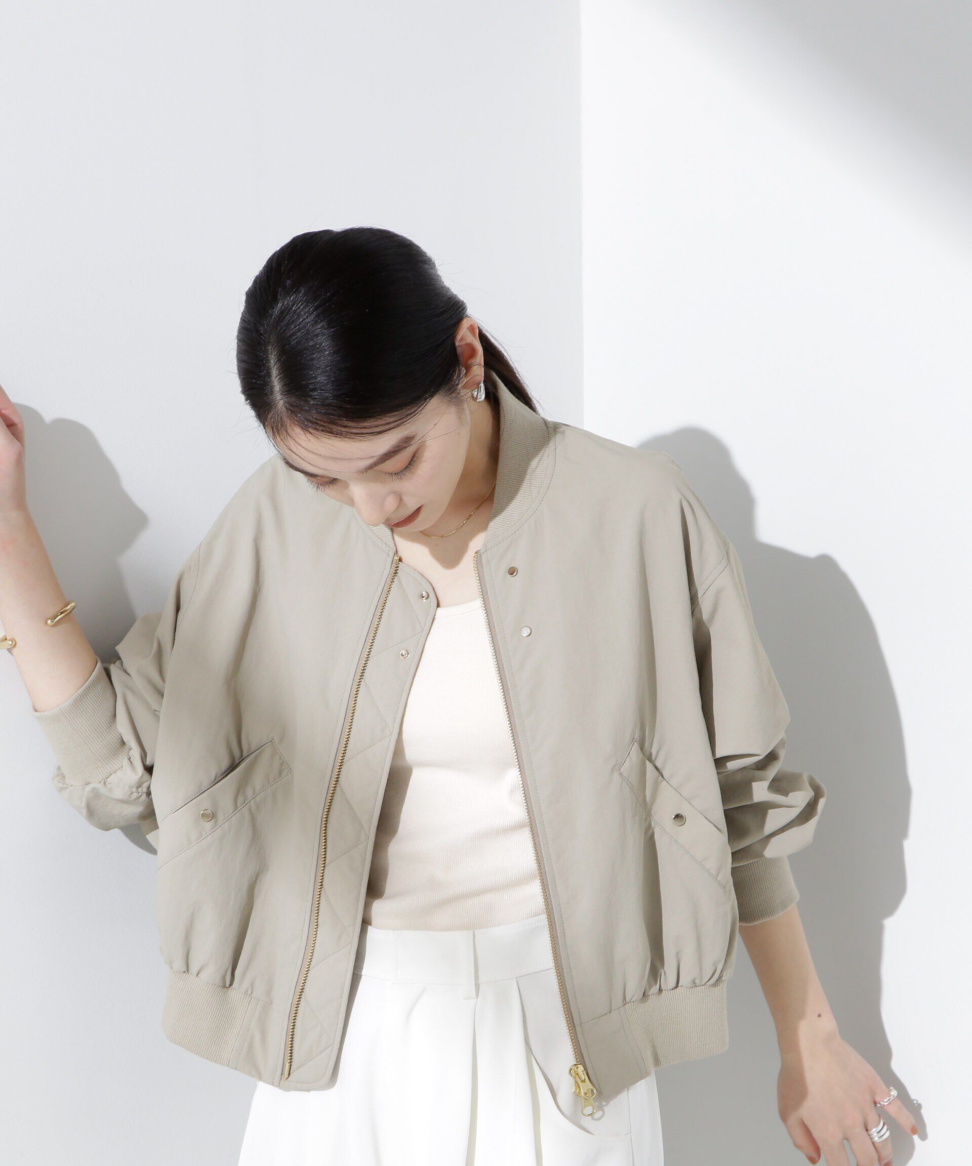 nano･universe「撥水ナイロンリブブルゾン」|ブルゾン・スタジャン|グレージュ3