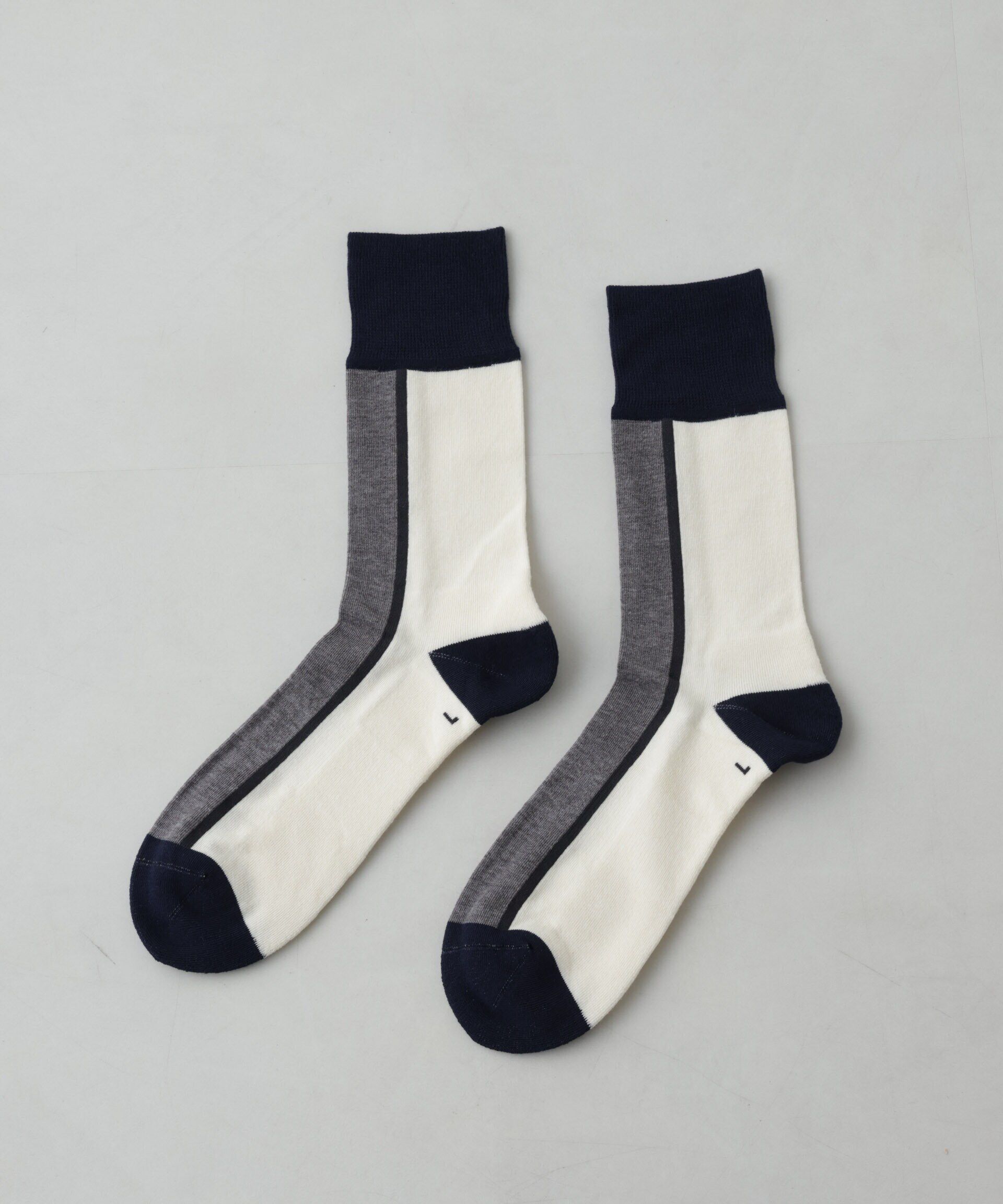 nano･universe「CHICSTOCKS/CENTER LINE」|ソックス|パターン1