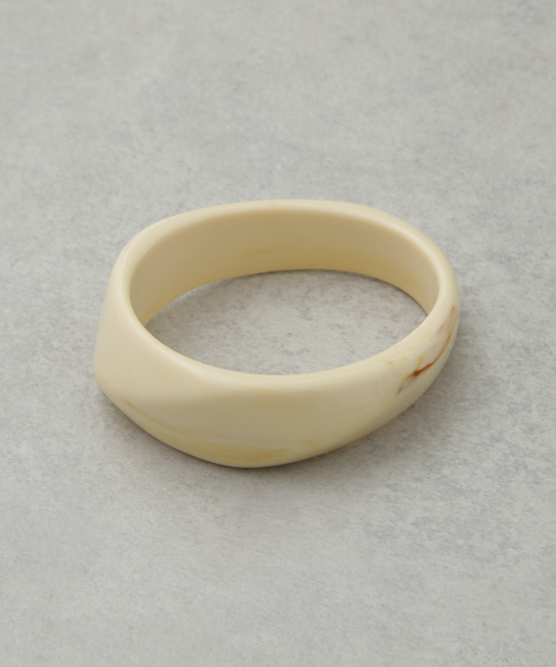 nano･universe「ワイドマーブルバングル」|ブレスレット・バングル|