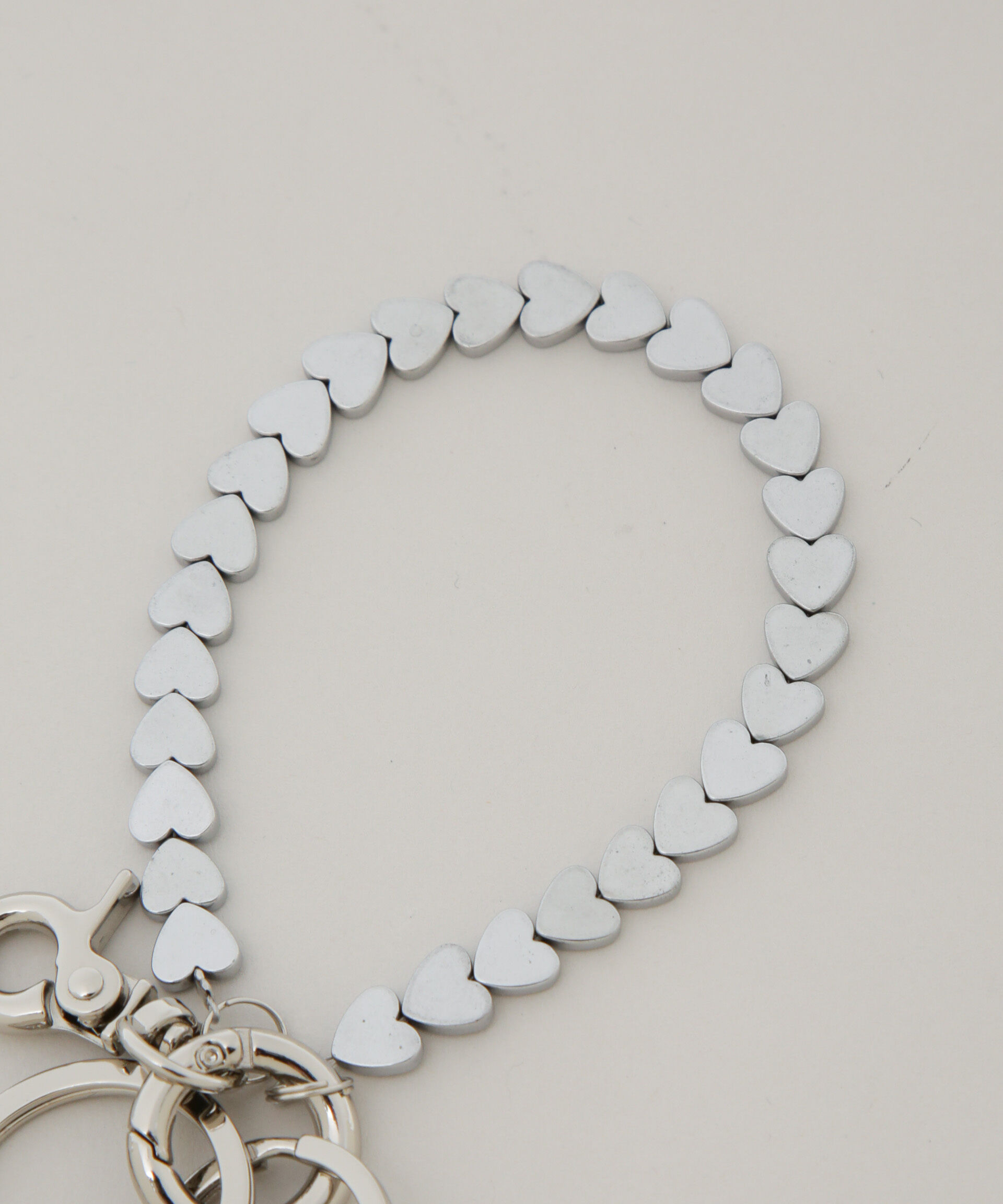 nano･universe「HASHIBAMI/ヘマタイト ハート スマホハンドストラップ」|その他|