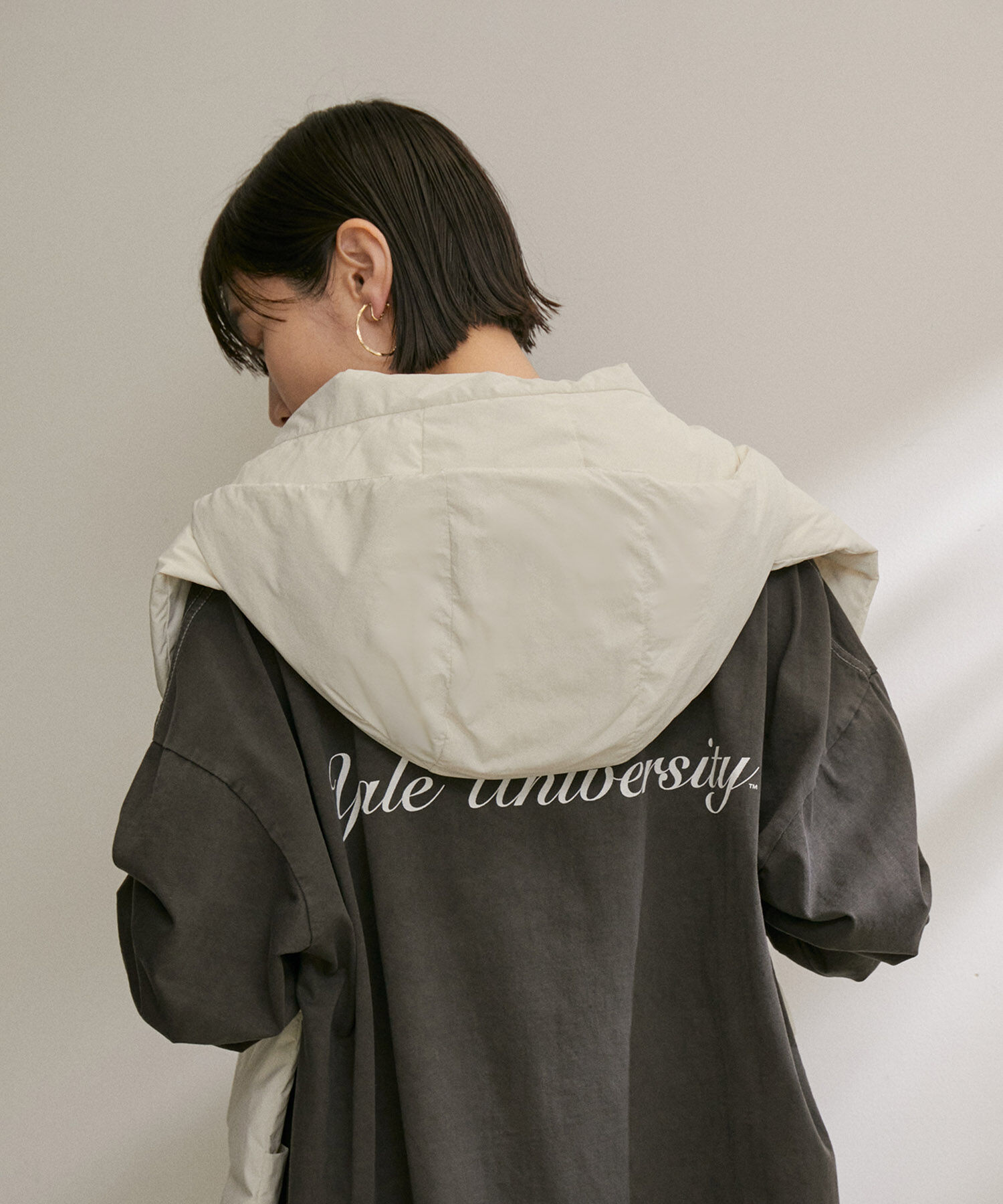 SALON adam et rope'「【雑誌掲載】[GREEN DOWN]フード付きダウンストール」|ストール|