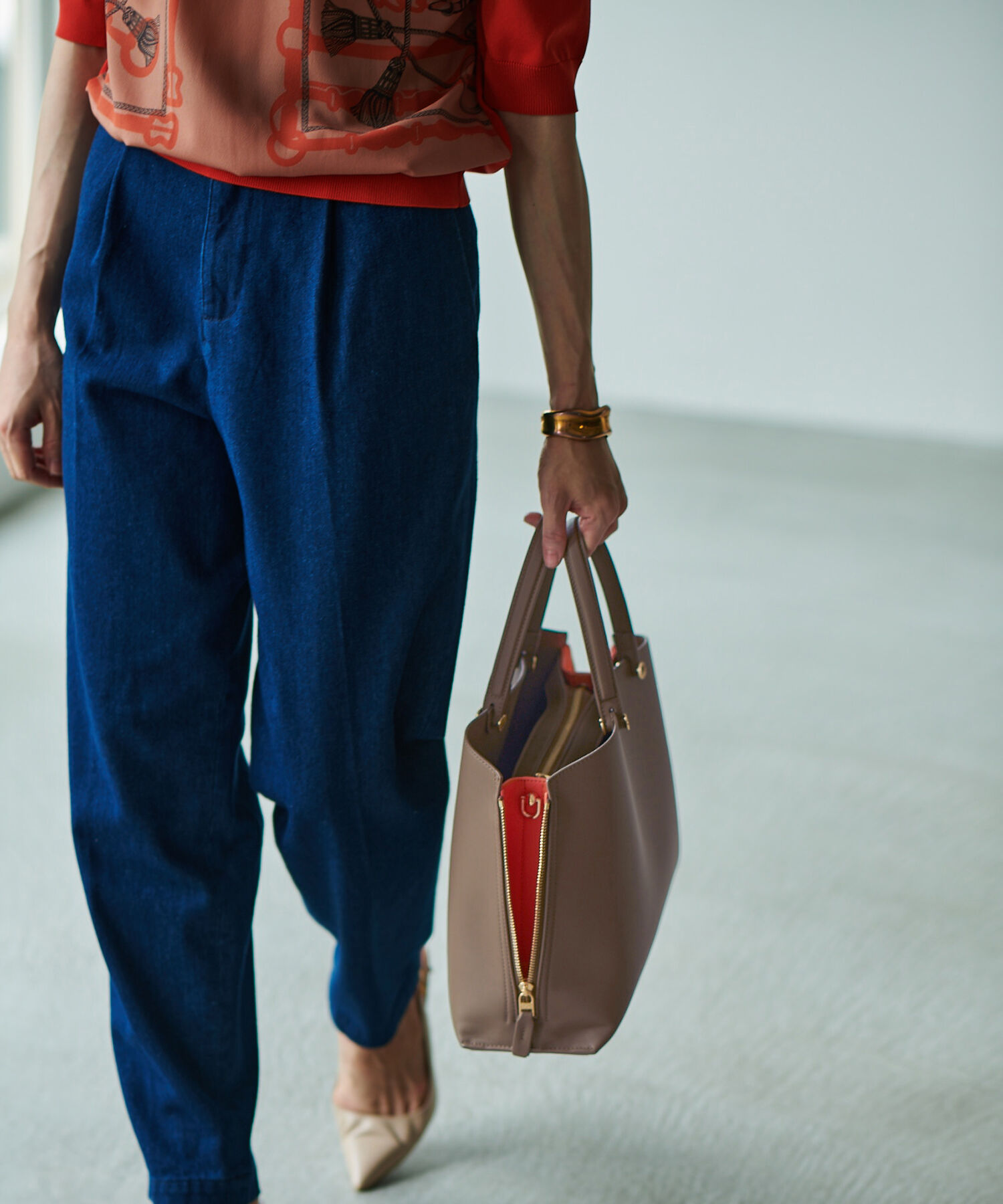 E'POR「【E'POR】Y BAG Medium（サイドジップトートバッグ）/一部WEB限定」|ハンドバッグ|