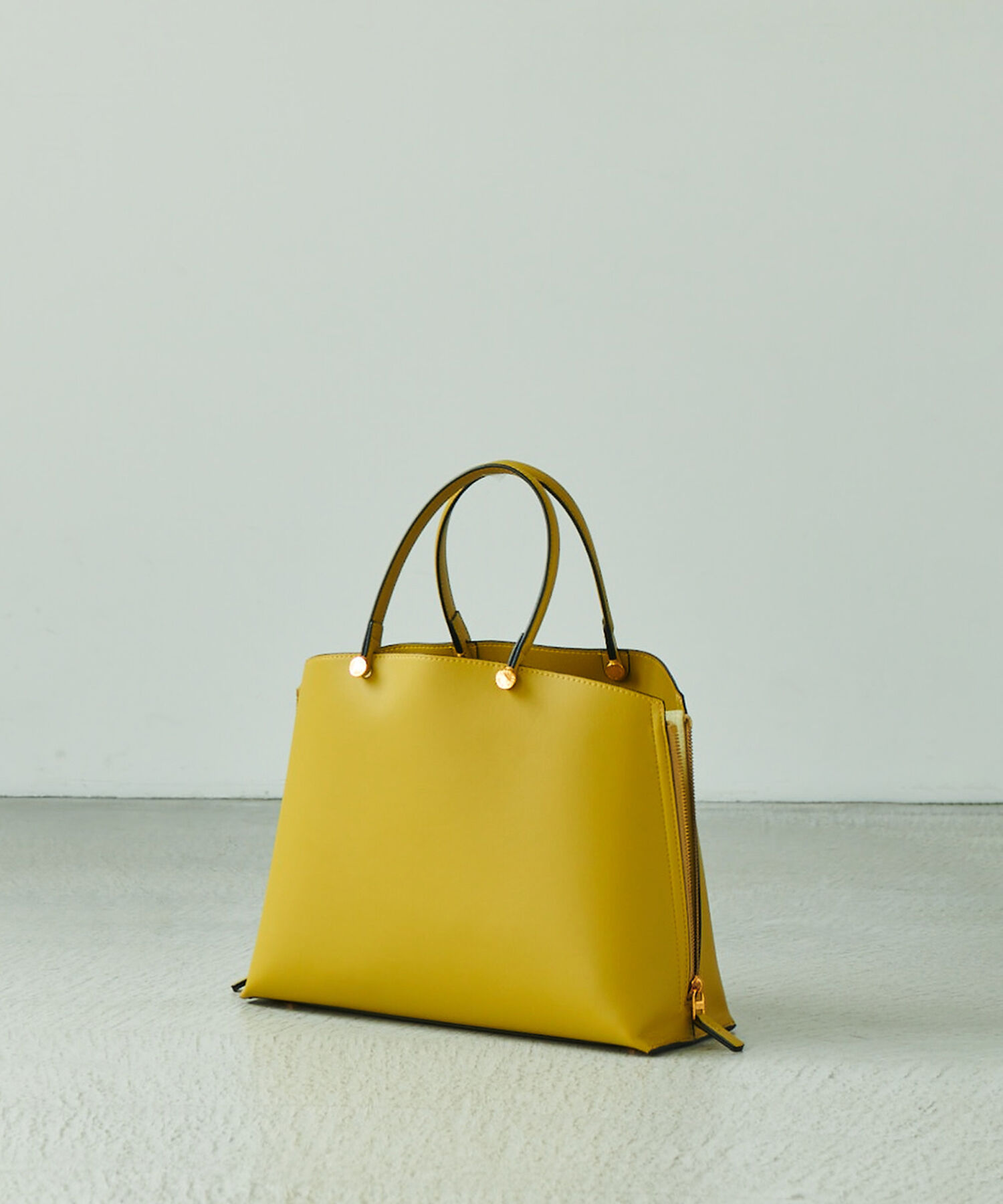 E'POR「【E'POR】Y BAG Medium（サイドジップトートバッグ）/一部WEB限定」|ハンドバッグ|カラシ(86)