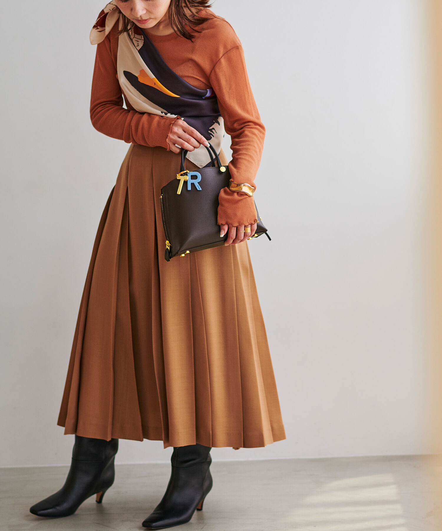 E'POR「【新色追加】【E'POR】 Y BAG Mini【雑誌掲載】」|ハンドバッグ|