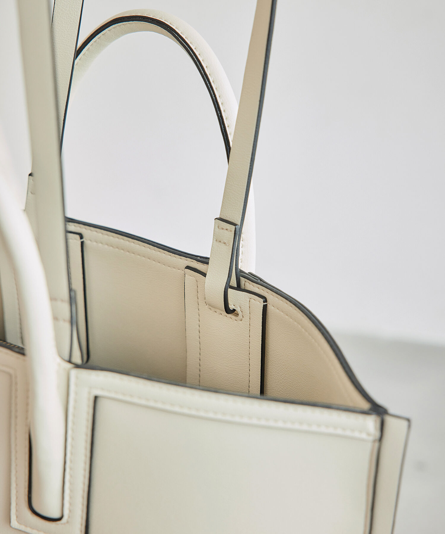 E'POR「【E'POR】【A4対応】【一部直営店舗・WEB限定】LIMITED MODEL Ree Large（リー）【雑誌掲載】」|トートバッグ|