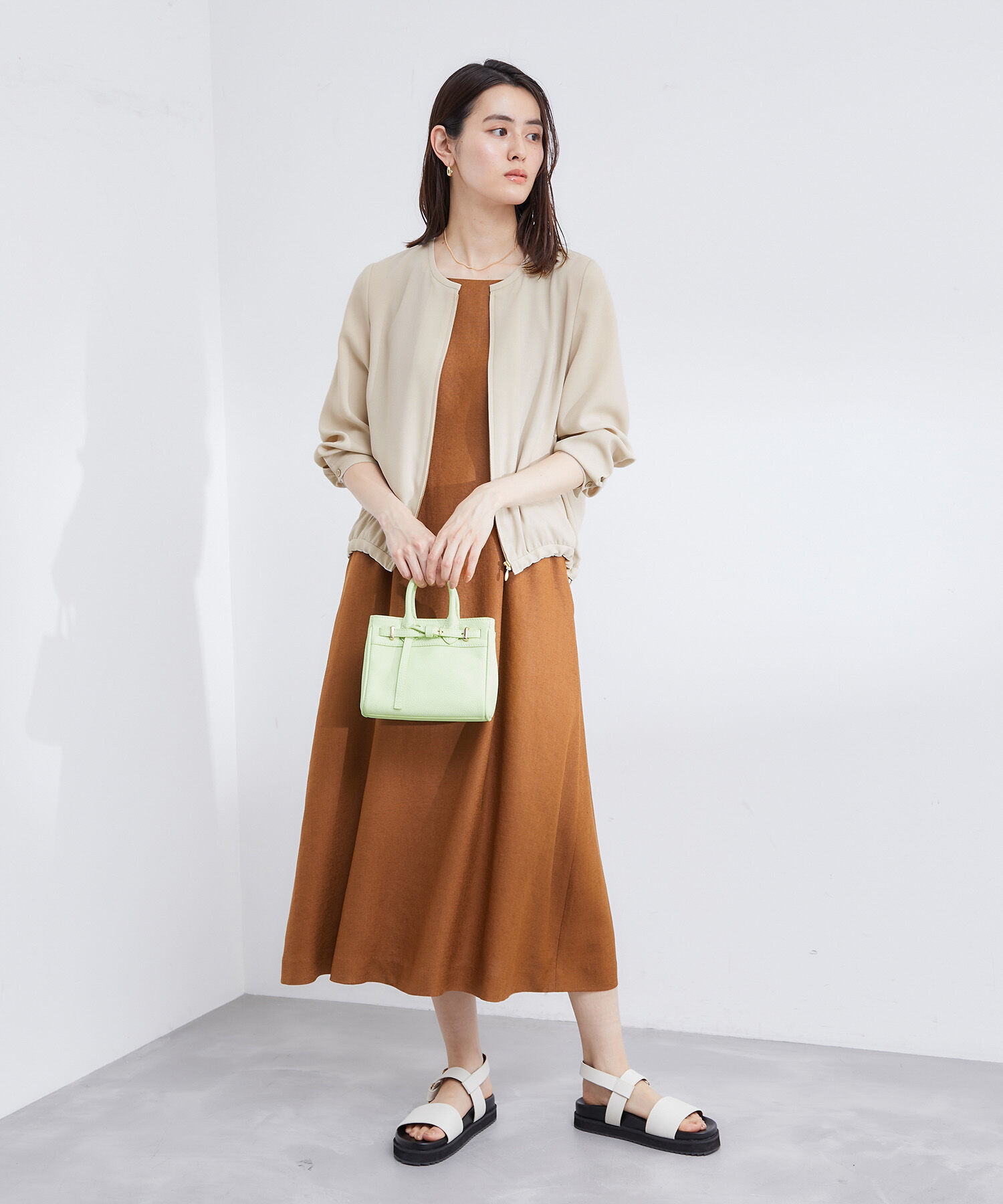 ROPE「【撥水加工】【洗える】とろみドライタッチノーカラーブルゾン/セットアップ対応」|ブルゾン・スタジャン|