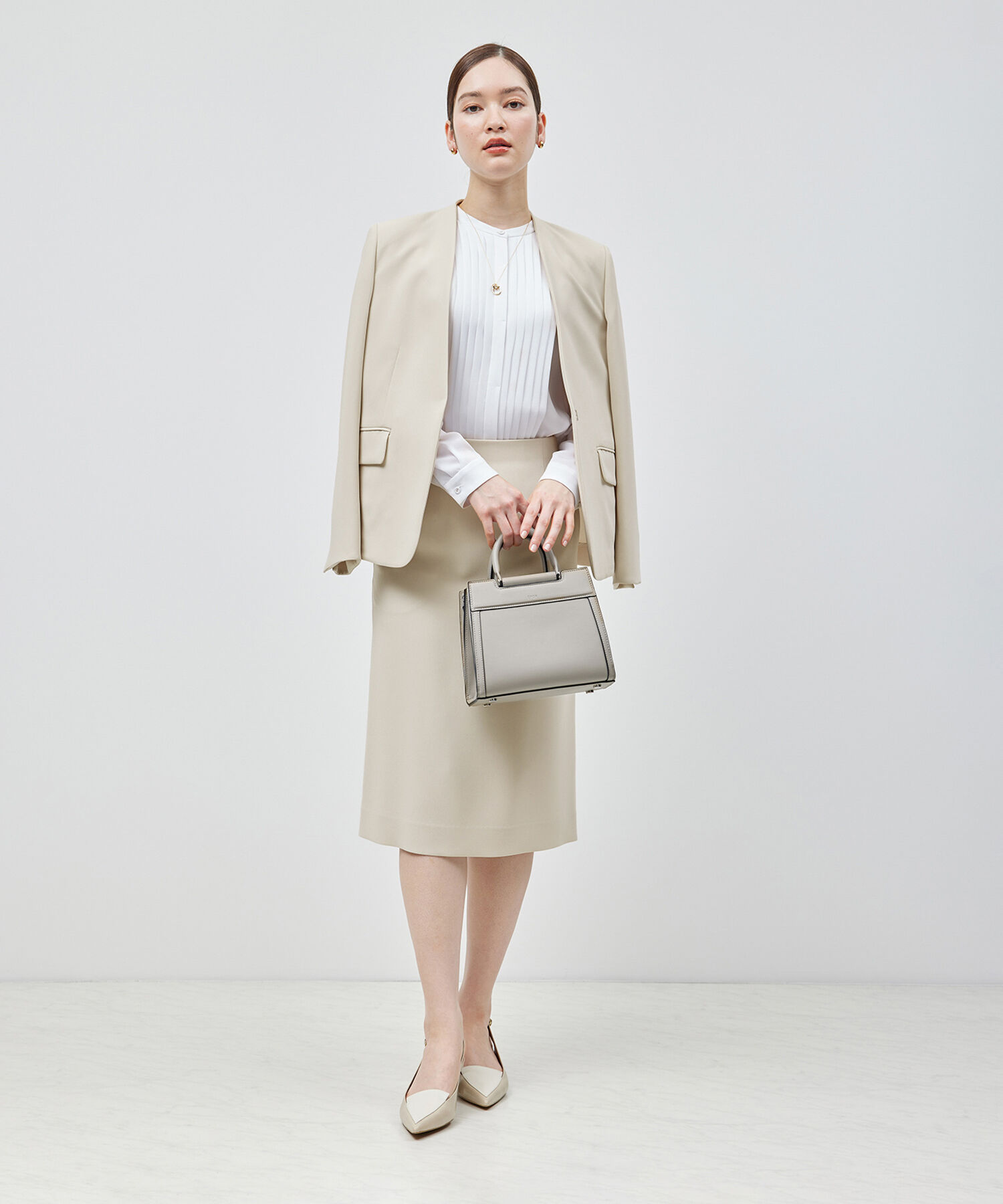 ROPE「トリアセテートダブルクロスVネックジャケット【セレモニー/通勤対応】【洗える】」|ノーカラージャケット|